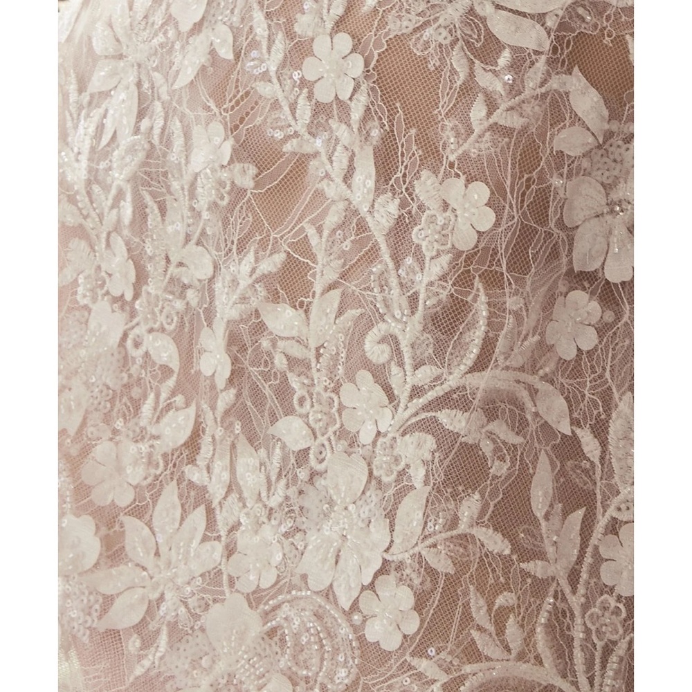 ANDREA & LEO Bridal Dress- white size 4 - Picture 16 of 17